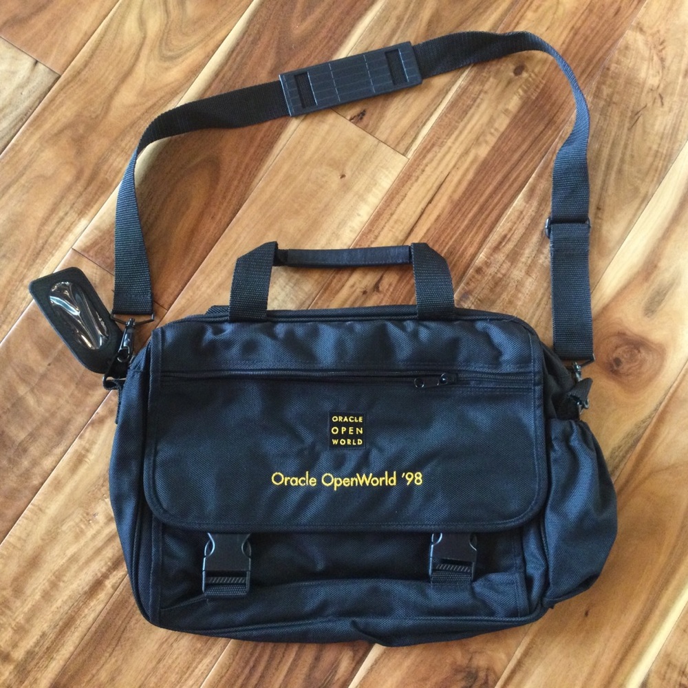 Vintage Oracle Open World Messenger Laptop Bag